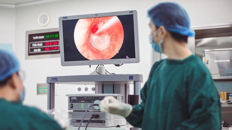 Giải đáp: Mổ viêm tai giữa nằm viện bao lâu? 1