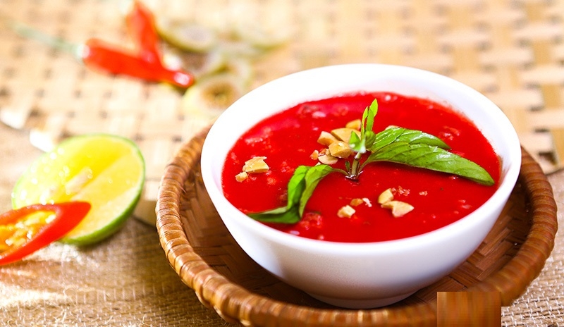 Có bầu ăn tiết canh vịt được không? Câu trả lời là không!