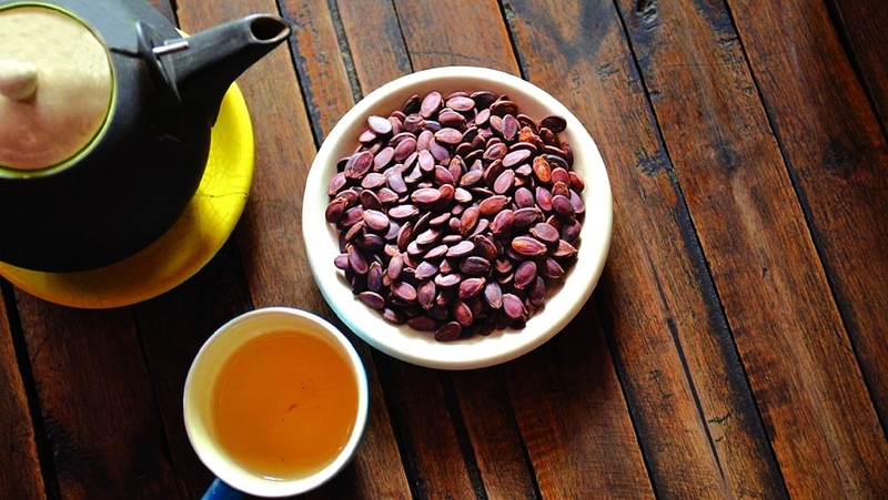 Ăn hạt dưa giúp bà bầu khí huyết lưu thông khắp cơ thể