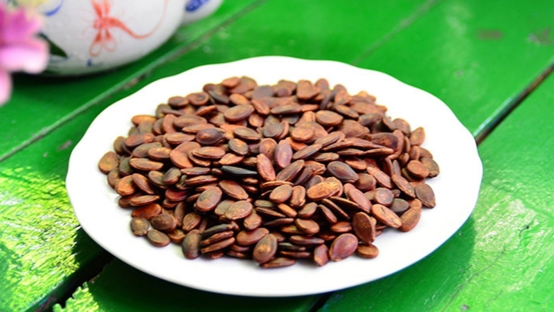 Bà bầu nên ưu tiên hạt hữu cơ hoặc hạt thô chưa qua chế biến