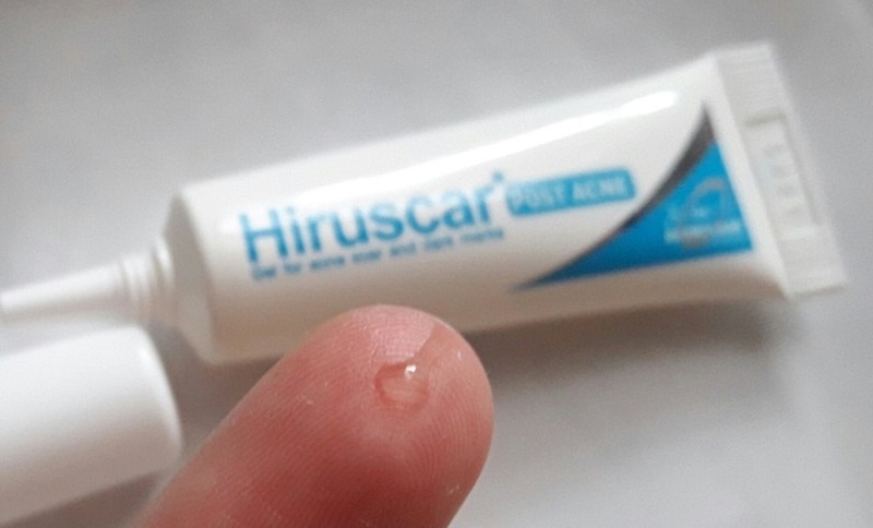 Giải đáp thắc mắc: Hiruscar Post Acne có trị mụn không? 2