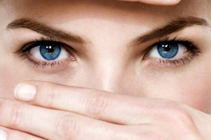 Hốc mắt sâu phải làm sao là thắc mắc của nhiều người khi gặp phải tình trạng này