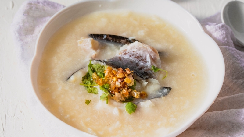 Từ ngày thứ 2 đến ngày thứ 3, người bệnh có thể bắt đầu chuyển sang chế độ ăn mềm