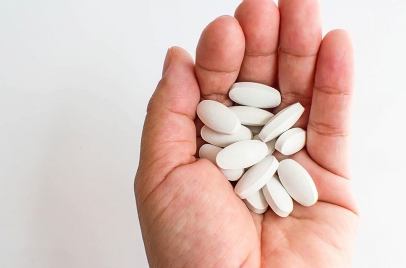 Thuốc dùng để điều trị sán lá gan nhỏ là praziquantel