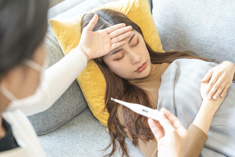 Giải đáp thắc mắc: Sau sinh 1 tháng bị ra máu đỏ tươi có nguy hiểm không? 3