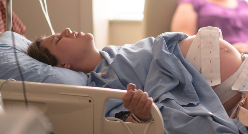 Giải đáp thắc mắc: Sinh thường lần 2 có bị rạch tầng sinh môn?2