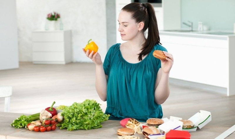 Giải đáp thắc mắc: Trẻ sơ sinh rặn đỏ mặt khi đi ị phải làm sao? 2