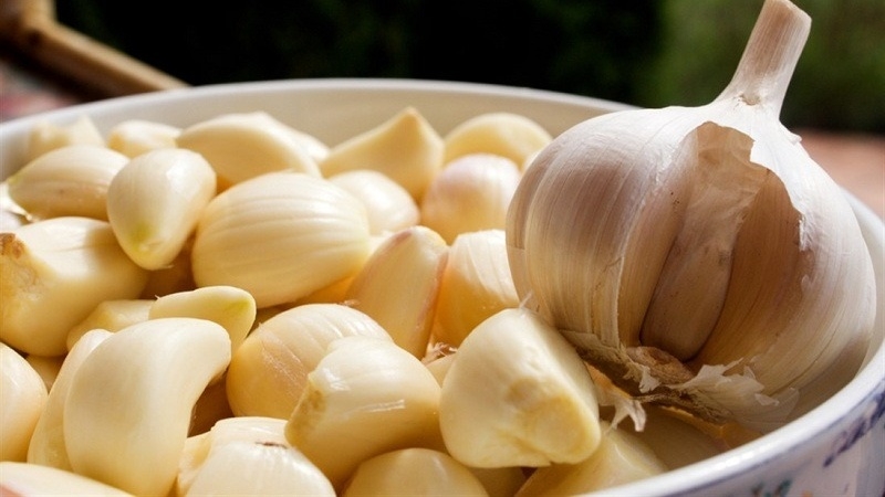 Giải đáp thực hư liệu ăn tỏi có hôi nách không? 2