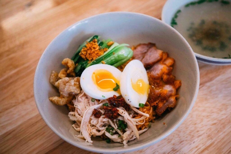 Giải đáp: Trào ngược dạ dày có ăn được mì tôm không? 5