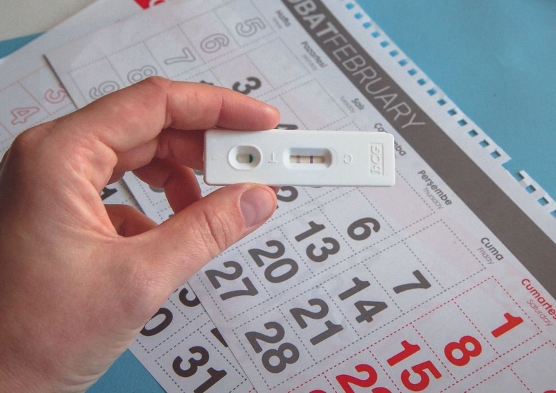 Giải mã nguyên nhân que thử rụng trứng lúc nào cũng lên 2 vạch 1