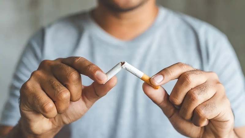 Giải đáp: Vì sao hút thuốc lá gây đột quỵ? 2