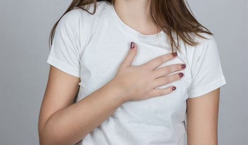 Các cơn đau và triệu chứng khác khiến bệnh nhân ung thư mệt lả người