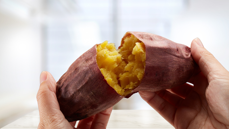 Ăn khoai lang vào bữa sáng giúp cung cấp năng lượng ổn định và giữ cảm giác no lâu