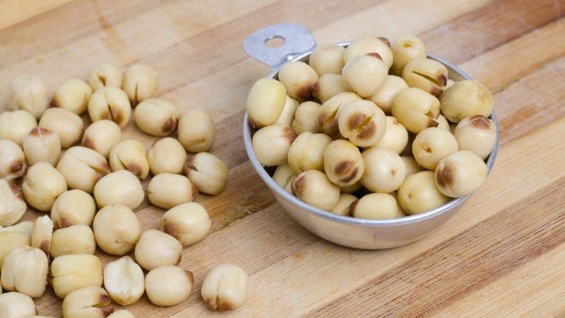 Bàn luận về dinh dưỡng: Ăn hạt sen có béo không?  2