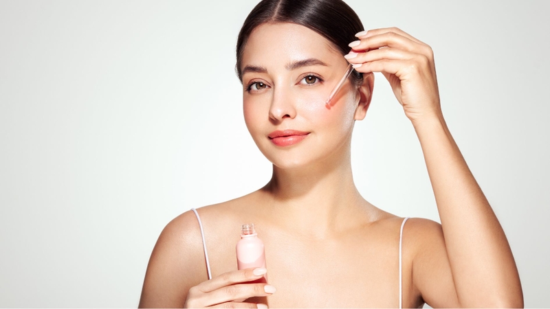 Gluconolactone hỗ trợ thúc đẩy quá trình tái tạo tế bào da mới