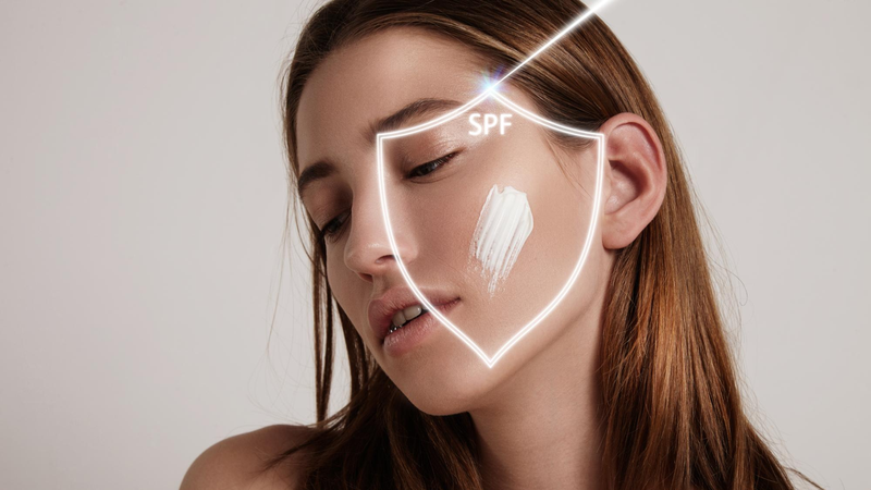 Sử dụng kem chống nắng khi điều trị mụn với&nbsp;Glycolic acid