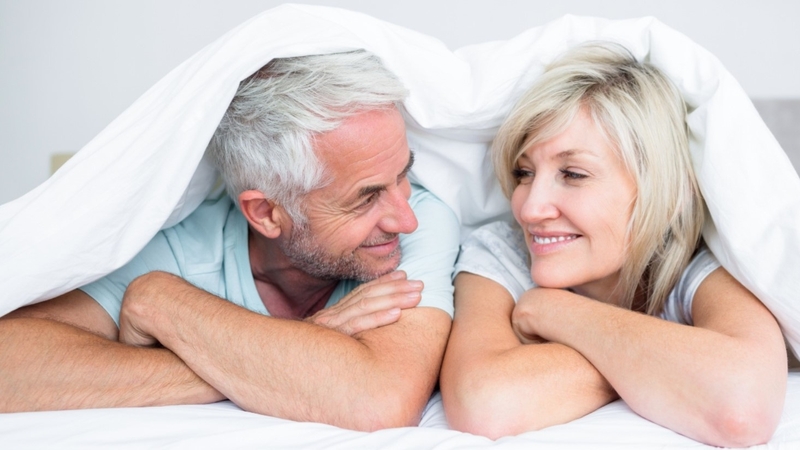 Góc giải đáp: Mãn kinh có quan hệ được không? 2