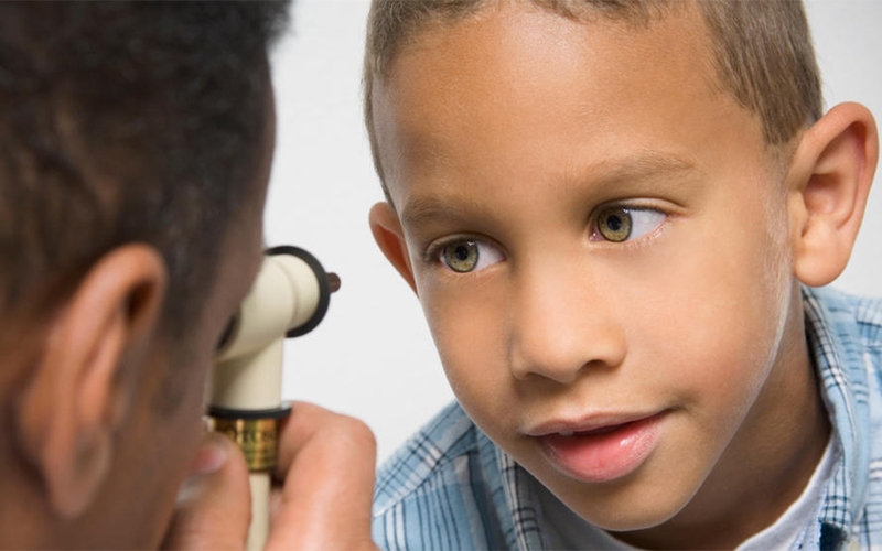 Góc giải đáp: Mắt lác có chữa được không? 2