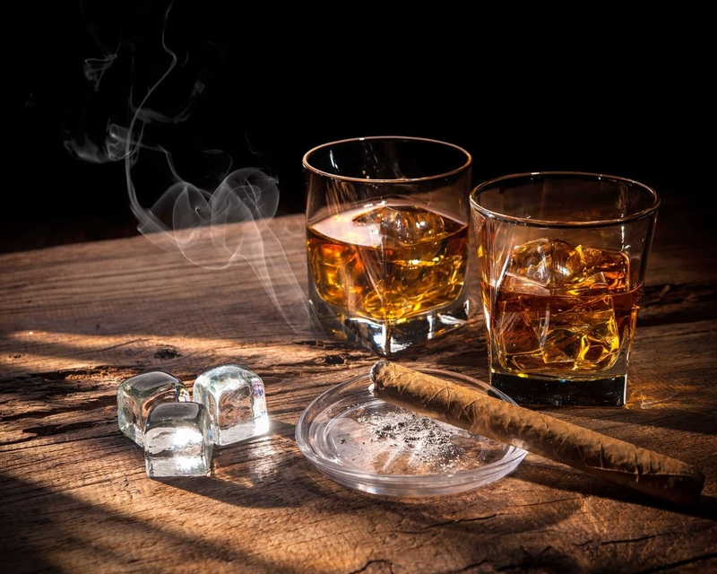 Góc giải đáp thắc mắc: Những thói quen gây đột quỵ ở người trẻ là gì? 3