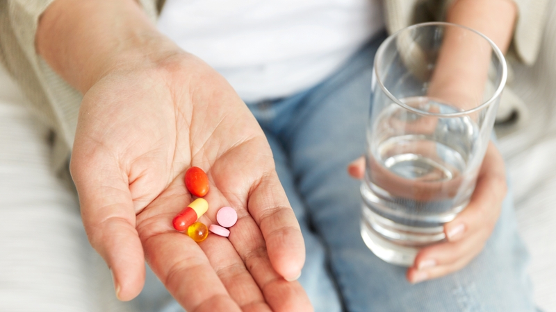 thuốc Debridat có phải là kháng sinh không 2