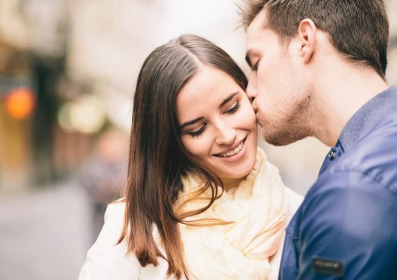 Góc giải đáp xăm môi có kiêng quan hệ vợ chồng không? Cần lưu ý những gì?&nbsp;3