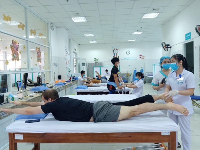 goc-thac-mac-phau-thuat-dong-kinh-la-gi 3.jpg