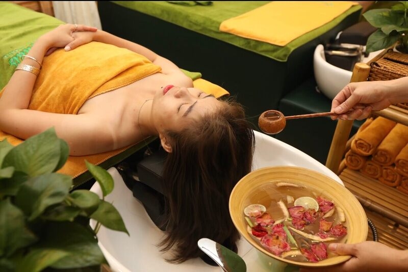 Mỗi spa có kỹ thuật và cách gội đầu dưỡng sinh&nbsp;khác nhau