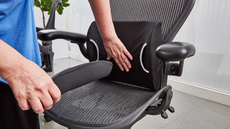 Chọn gối có kích thước phù hợp với cơ thể