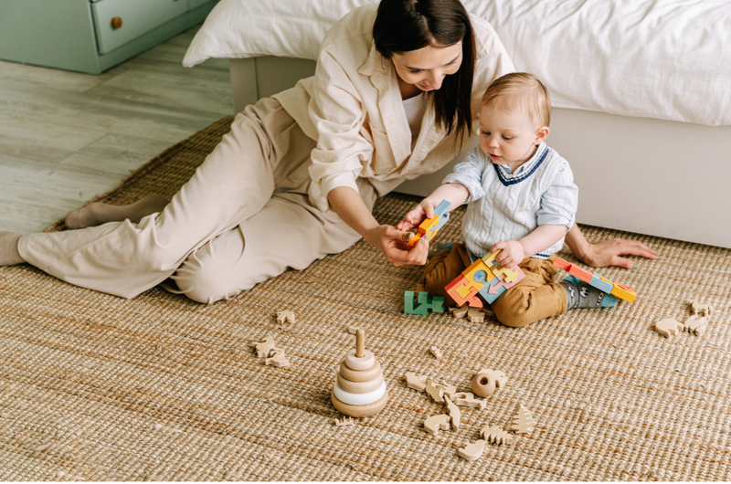Gợi ý các trò chơi cho bé 12- 24 tháng