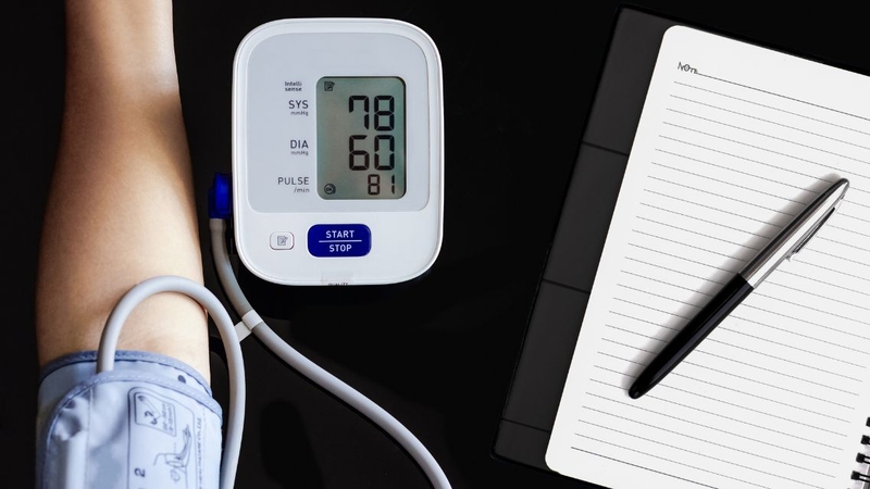 Hạ huyết áp tư thế nằm sang ngồi: Nguyên nhân, triệu chứng và cách xử lý 3