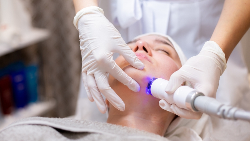 Cách loại bỏ mặt hai cằm lấy lại vẻ đẹp tự tin 3