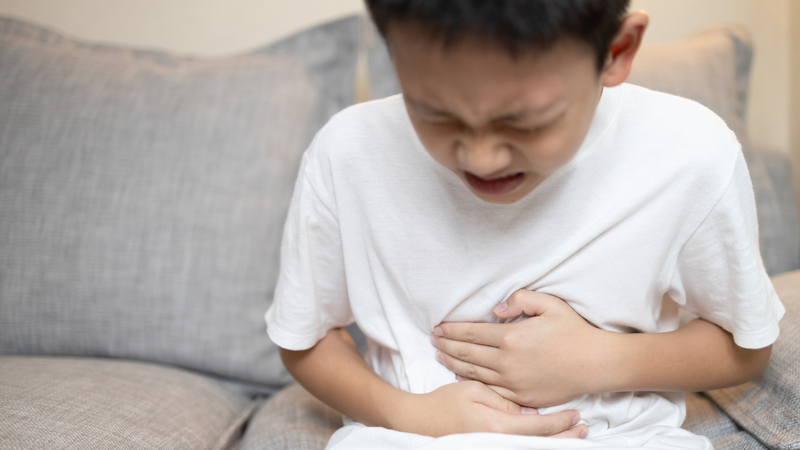 Trẻ nhỏ nhạy cảm hơn với hóa chất độc hại nên nguy cơ ngộ độc cao hơn người lớn