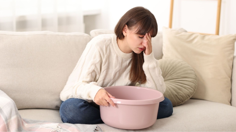 Gây mê khi cắt amidan có thể gây buồn nôn và đau đầu sau phẫu thuật