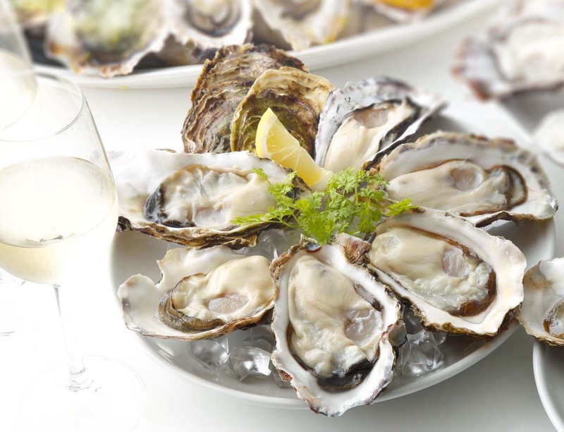 Dù rất ngon nhưng không nên ăn hàu sống quá nhiều