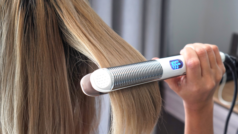 Hãy ghi nhớ 8 mẹo này để giữ tóc luôn thẳng mượt 3