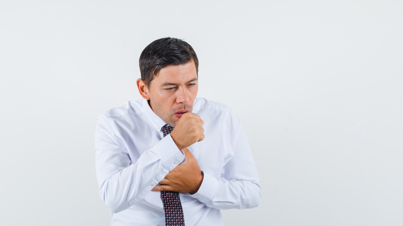 Hen phế quản được xem là nguy hiểm khi xuất hiện các dấu hiệu khó thở dữ dội