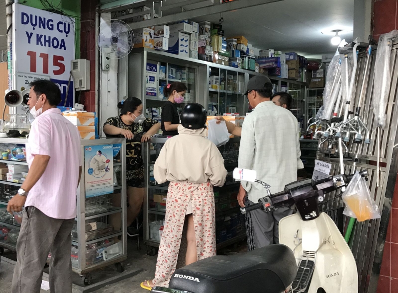 Giá nước rửa tay khô, khẩu trang tăng mạnh