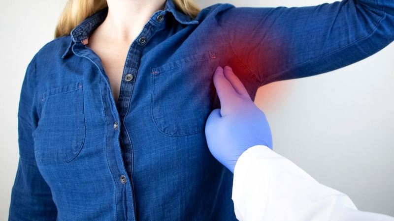 Nhận biết sớm hình ảnh bệnh ổ gà ở nách giúp hỗ trợ điều trị hiệu quả hơn