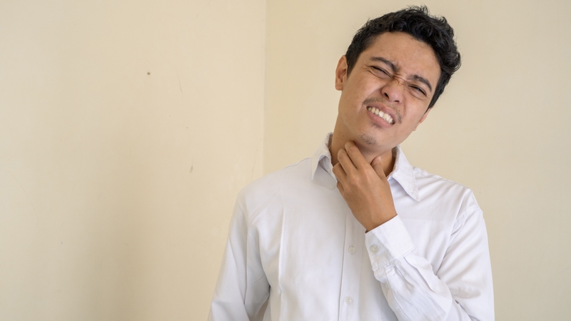 Hình ảnh viêm họng hạt: Nhận diện và phân biệt các triệu chứng hiệu quả 1