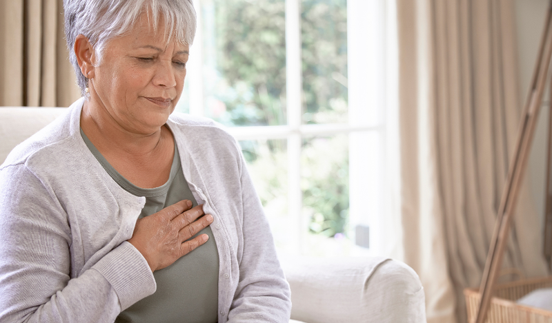 Ho gà viêm phổi có nguy hiểm không?