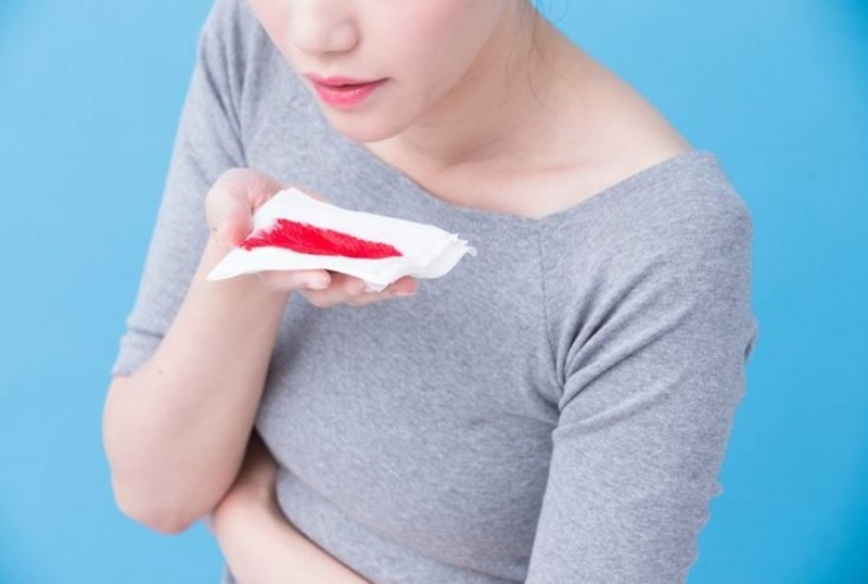 Ho ra máu là dấu hiệu của ung thư gì? Người bệnh cần làm gì khi ho ra máu? 1