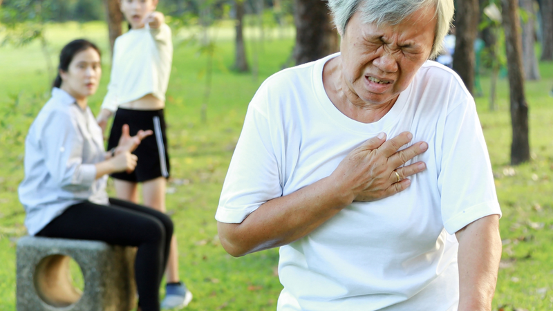 Người bệnh có thể bị khó thở, đặc biệt là khi vận động