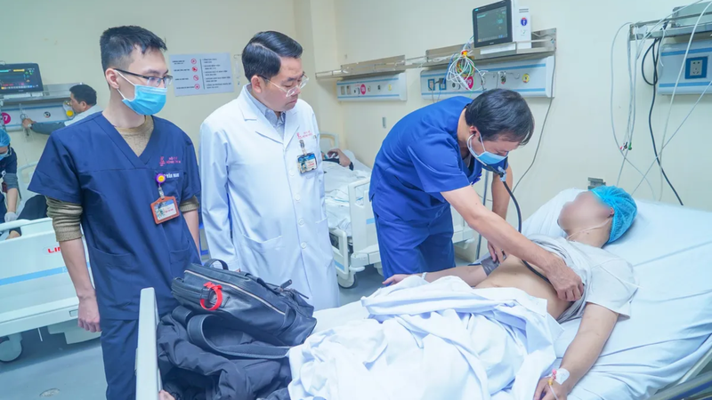 Nhiều bệnh nhân có dấu hiệu ngộ độc khí, được theo dõi và điều trị tích cực tại Bệnh viện E