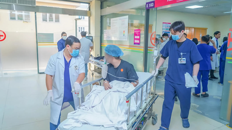 Công tác tiếp nhận, phân loại và xử trí nạn nhân được thực hiện khẩn trương