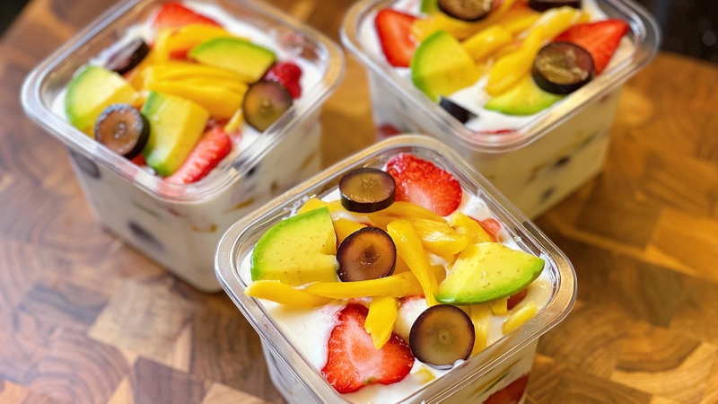 Hoa quả dầm sữa chua bao nhiêu calo? Công dụng như thế nào? 2