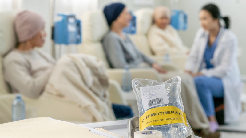 Thời gian hóa trị phụ thuộc loại ung thư và đáp ứng điều trị