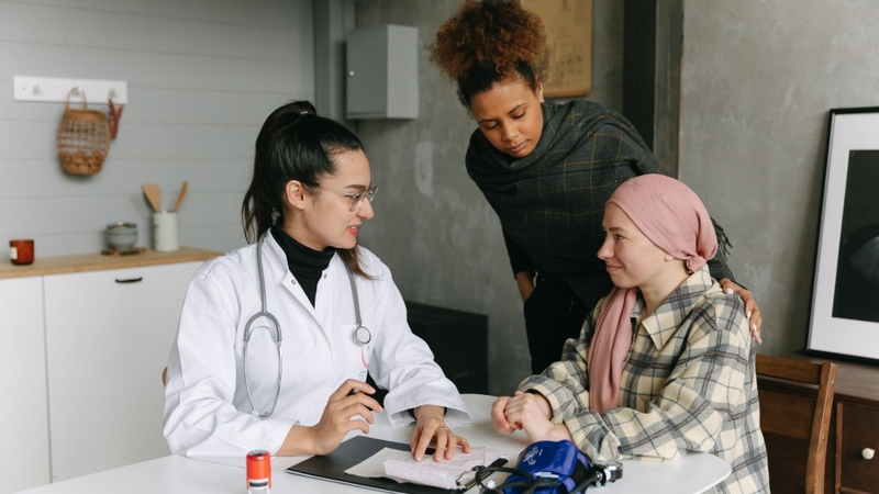 Sự chăm sóc của gia đình giúp người bệnh kiên cường hơn