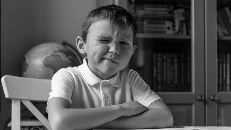 Hội chứng Tourette: Nguyên nhân, triệu chứng, chẩn đoán và các phương pháp điều trị.