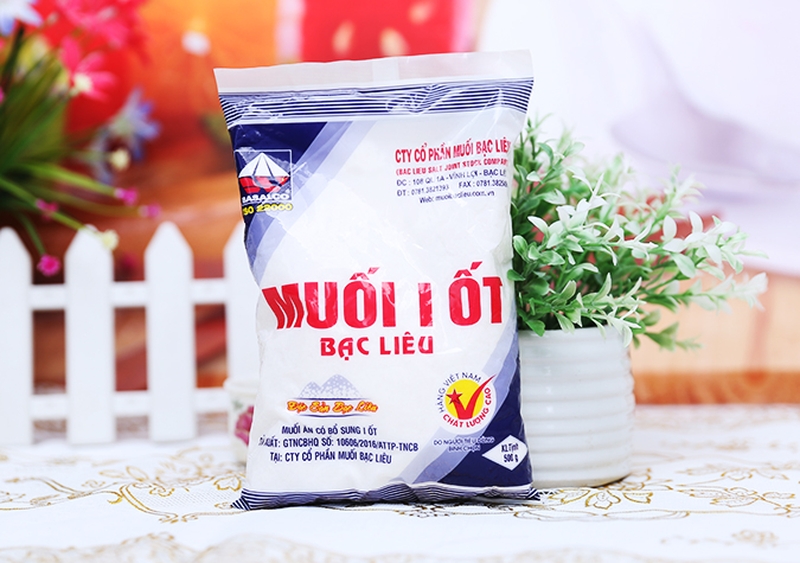 Góc hỏi và đáp: Muối i ốt phòng bệnh bướu cổ là muối gì? 2