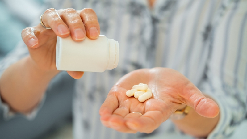 Hồng cầu trong nước tiểu bao nhiêu là bình thường? Nguyên nhân phổ biến gây hồng cầu trong nước tiểu 5